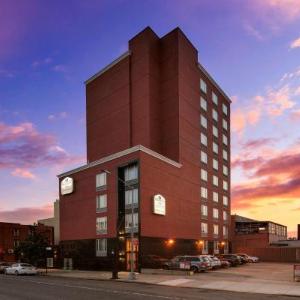 Hotels near Littlefield NYC - Brooklyn Way Hotel Bw Premier Collection