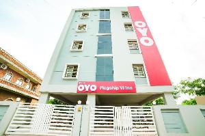 Vaccinated Staff- OYO Flagship 48336 Vj Inn Nagamalli Thota, Kakinada