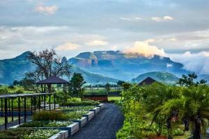Viveda Wellness Village, Trimbak