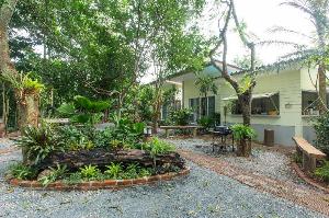 P's cottage บ้านพักในสวนสวย, Trang