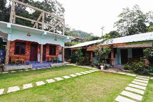 Fadhil Guest House, Berastagi