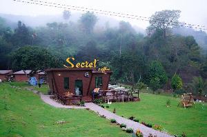 Secret resort and coffee, Ban Khao Ya Nua