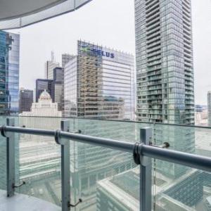 Toronto Non Smoking Hotels Deals At The 1 Hotel In Aaira Suites York St 6