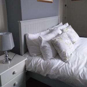 Hotels near Sandringham Estate - Coach & Horses