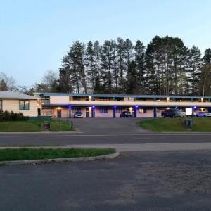 Love Hotels Timberline By OYO Lake Superior