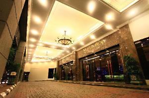 Merdeka Palace Hotel & Suites, Kuching
