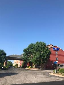 Americas Best Value Inn and Suites Saint Charles, Saint Charles