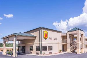 Super 8 by Wyndham Macon West, Macon