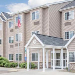 Hotels near LECOM Event Center - Microtel Inn & Suites By Wyndham Mansfield