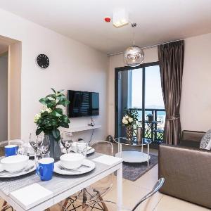 Seaview 44F Luxury Condo Best in Pattaya