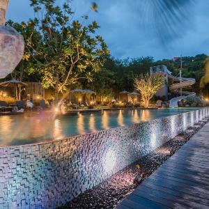 Luxury Condo South Pattaya 10 min Bali Hai Pier