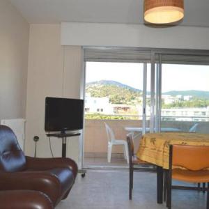 Cavalaire : Appartement 2 Pièces à 300m Plage Clim Balcon - FR-1-226B-331
