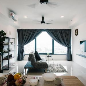Grande 3 BR Cityview @Tropicana 218  Macalister