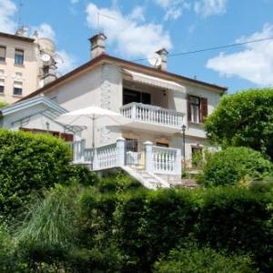 Apartments with a parking space Opatija - 14562