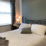 Thirlmere House sleeps 14