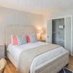 Amazing Townhouse with parking