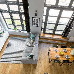 Loft Penthouse Canal view gated Parking Sleeps 8