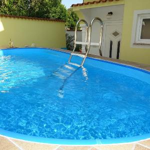 Villa Chiara 1 modern house with a pool