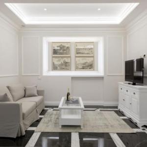 Aurora Luxury Suites