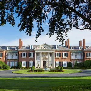 Glen Cove Mansion Hotel & Conference Center