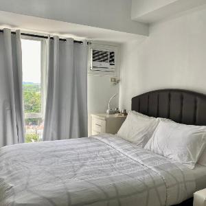 Compact Studio Unit @ Centrio Tower (8)