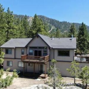 Heavenly Bear Hideaway by Lake Tahoe Accommodations