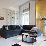 Luxury gold plated suite in calm central location