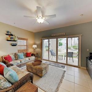 Sunny Poolside Condo with Hot Tub & Beach Access condo