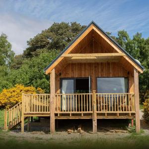 Birdwatchers' Cabin  a  luxury romantic  getaway 