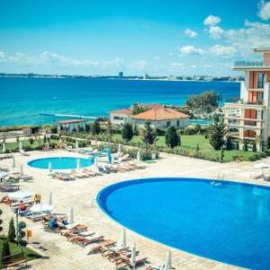 Premier Fort Beach-Luxury Studio-First Line Resort