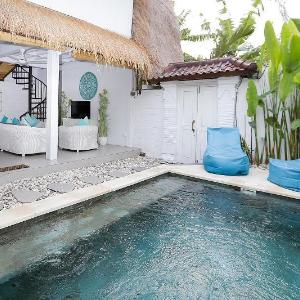Villa Tiga Kelapa
