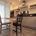 Tolstov-Hotels 3 Room Apartment in Lovely House