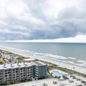 Top-Floor Oceanfront Oasis with Pools & Lazy River condo