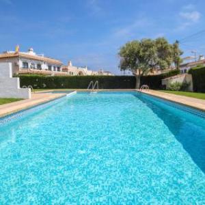 Amazing apartment in Torrevieja w/ Outdoor swimming pool WiFi and Outdoor swimming pool