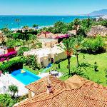 Two Villas beachside 18 person Family or Friends Marbella 