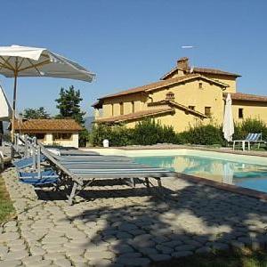 Castelfranco di Sopra Villa Sleeps 2 Pool