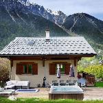 Chamonix Luxury Chalet 4 bedroom Jacuzzi Sauna