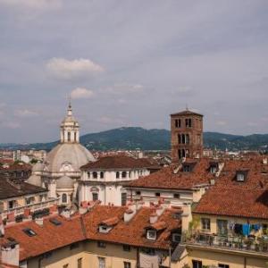 Appartamento con camino e campanile