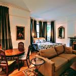 1331 Northwest Apartment #1065 Apts