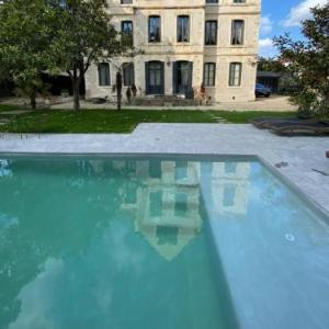 Demeure Saint Louis Historic manor air-conditioned free private parking City 700m WIFI view