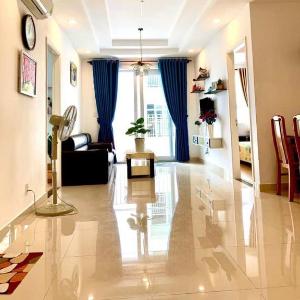Amee home