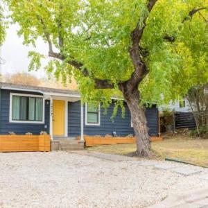 WanderJaunt - Sendero - 3BR - East MLK