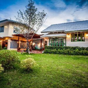 Baan Suan Krung Kao