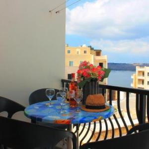 Seashells 2 Bedroom Apartments with terrace just off the Bugibba promenade - by Getwaysmalta