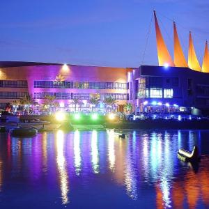 The Dragon Hotel & Resort