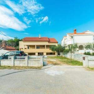 Apartments with parking space Privlaka - Zadar - 14492