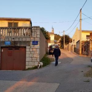 Apartments with a parking space Senj - 14578