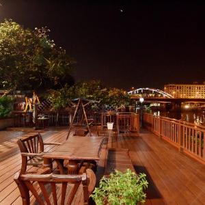 Nutta River Home