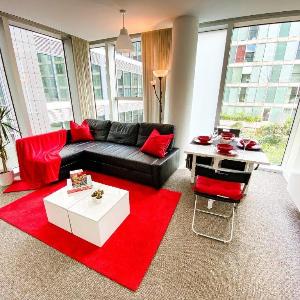 Central HUB Apartment with Parking & Netflix