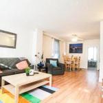 Washington DC Home sleeps 8 ANACOSTIA free parking